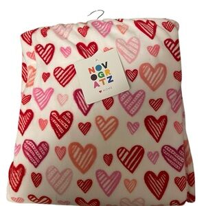 Oversized Heart Print Decorative Throw Blanket 60” x 70” – Brand New